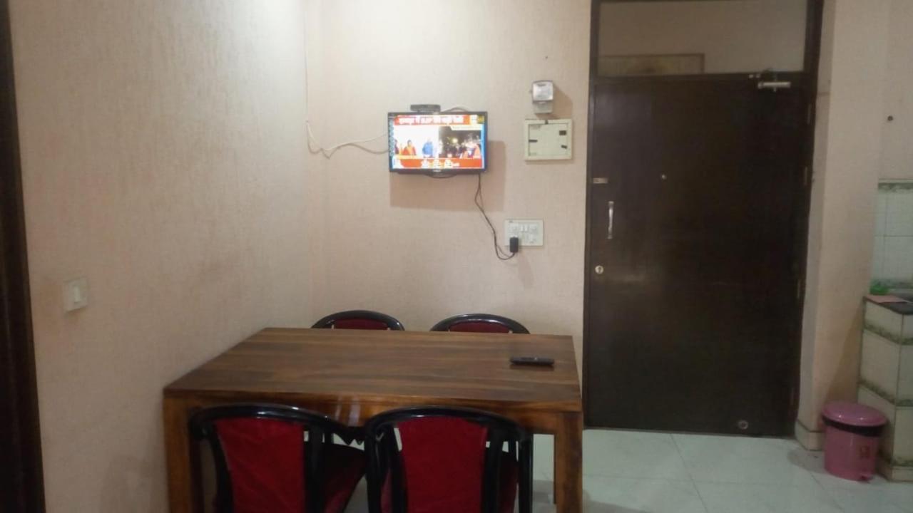 Mufis Homestay, Emerald Compound, New Palam Vihar-2 Gurgaon Exterior foto