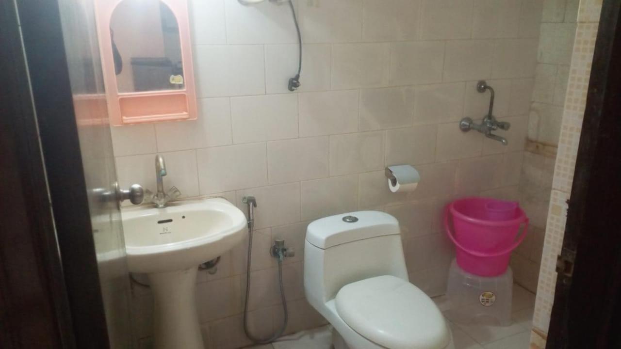 Mufis Homestay, Emerald Compound, New Palam Vihar-2 Gurgaon Exterior foto